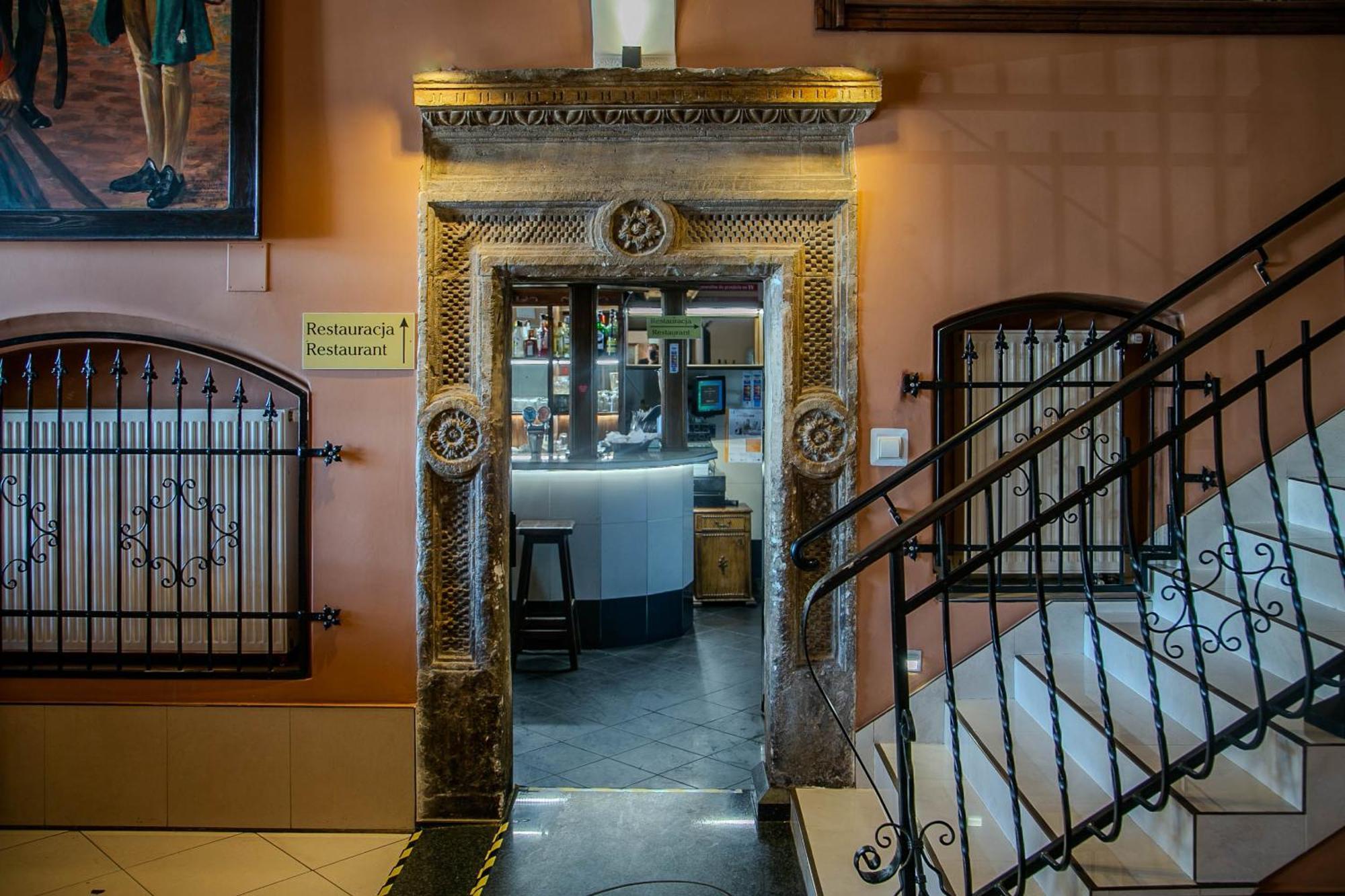 Euro Aparthotel ทาร์นูฟ ภายนอก รูปภาพ