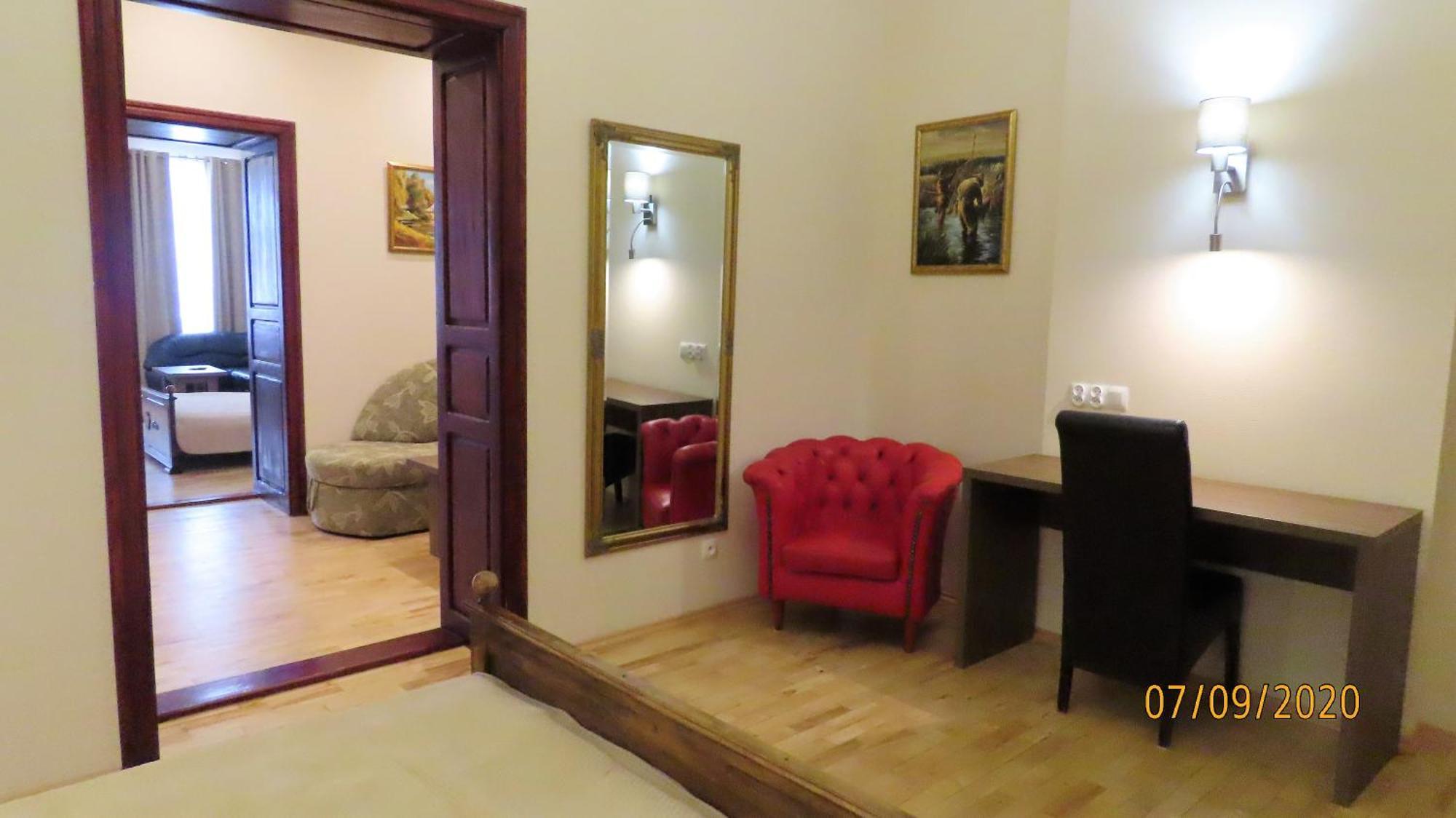 Euro Aparthotel ทาร์นูฟ ห้อง รูปภาพ